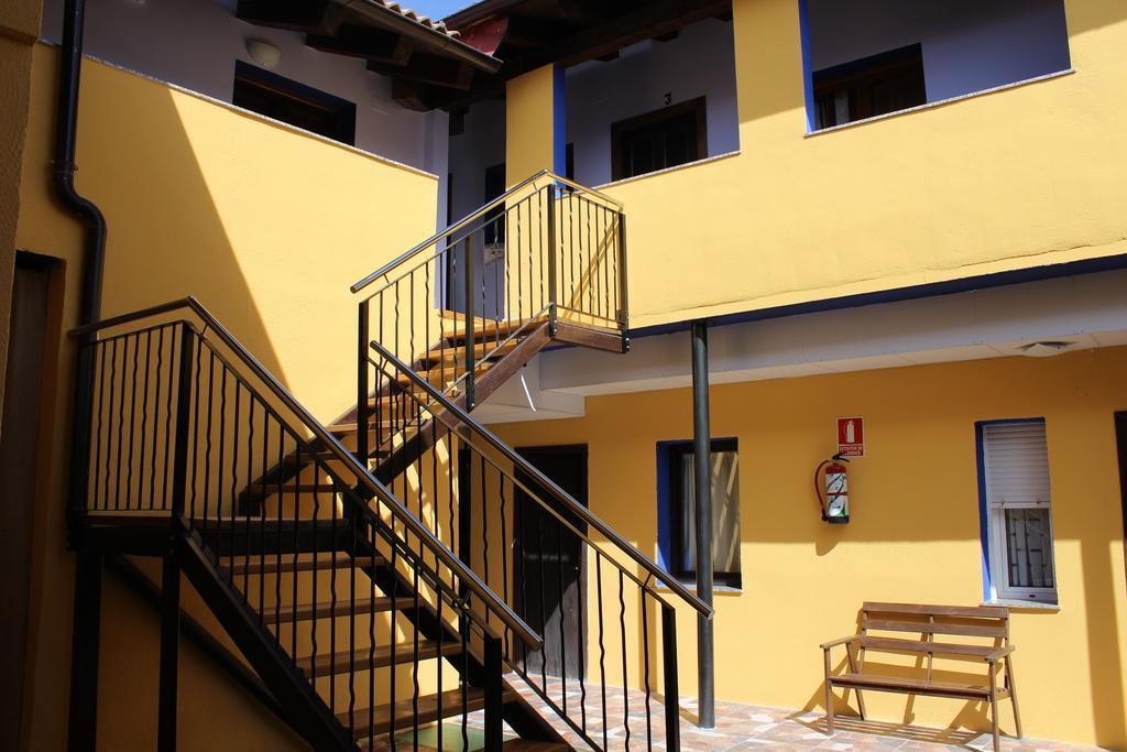 Pension Media Luna Andorra Ngoại thất bức ảnh